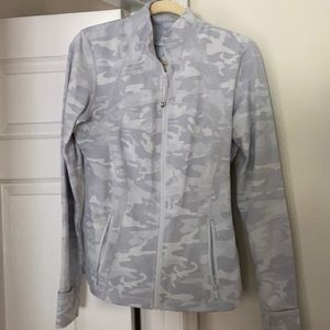 LuluLemon Define Camo Incognito Luxtreme Alpine